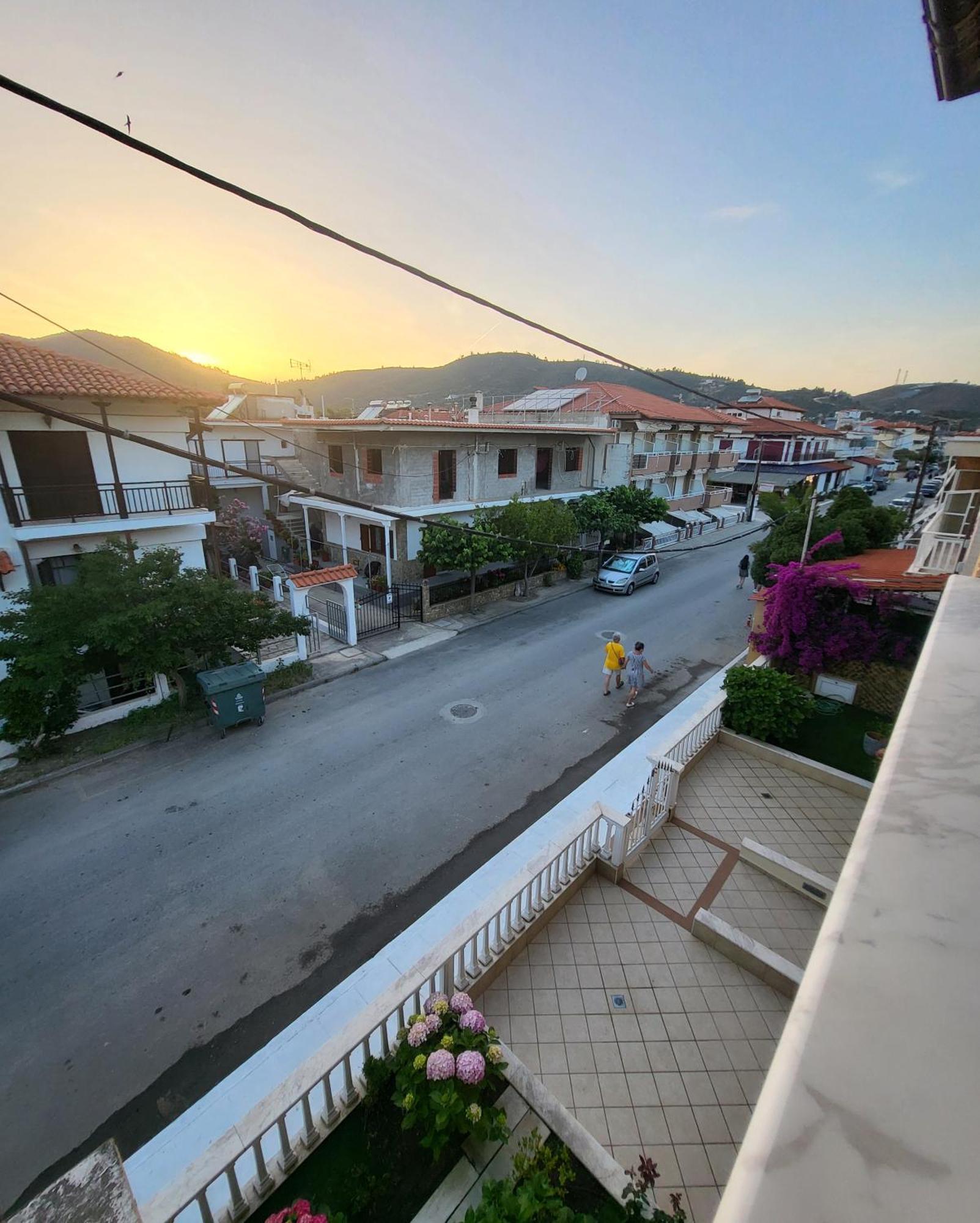 House Spanos Sarti Pokoj fotografie