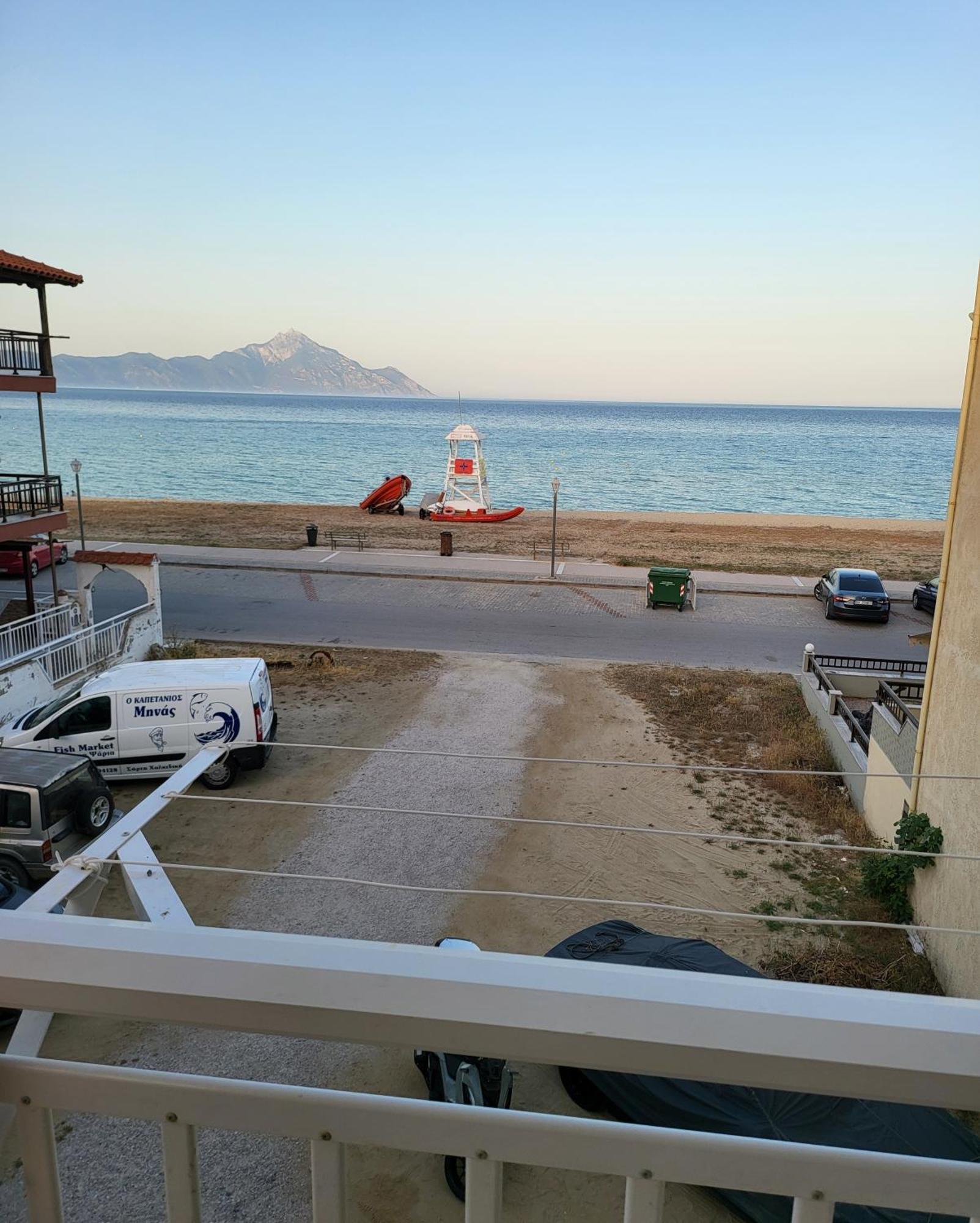 House Spanos Sarti Exteriér fotografie